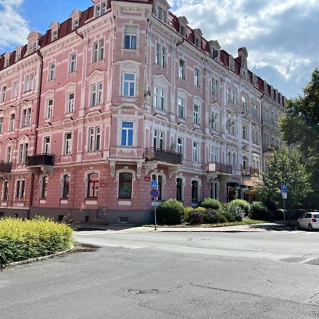 Apartment Alice Center Карлові Вари Екстер'єр фото