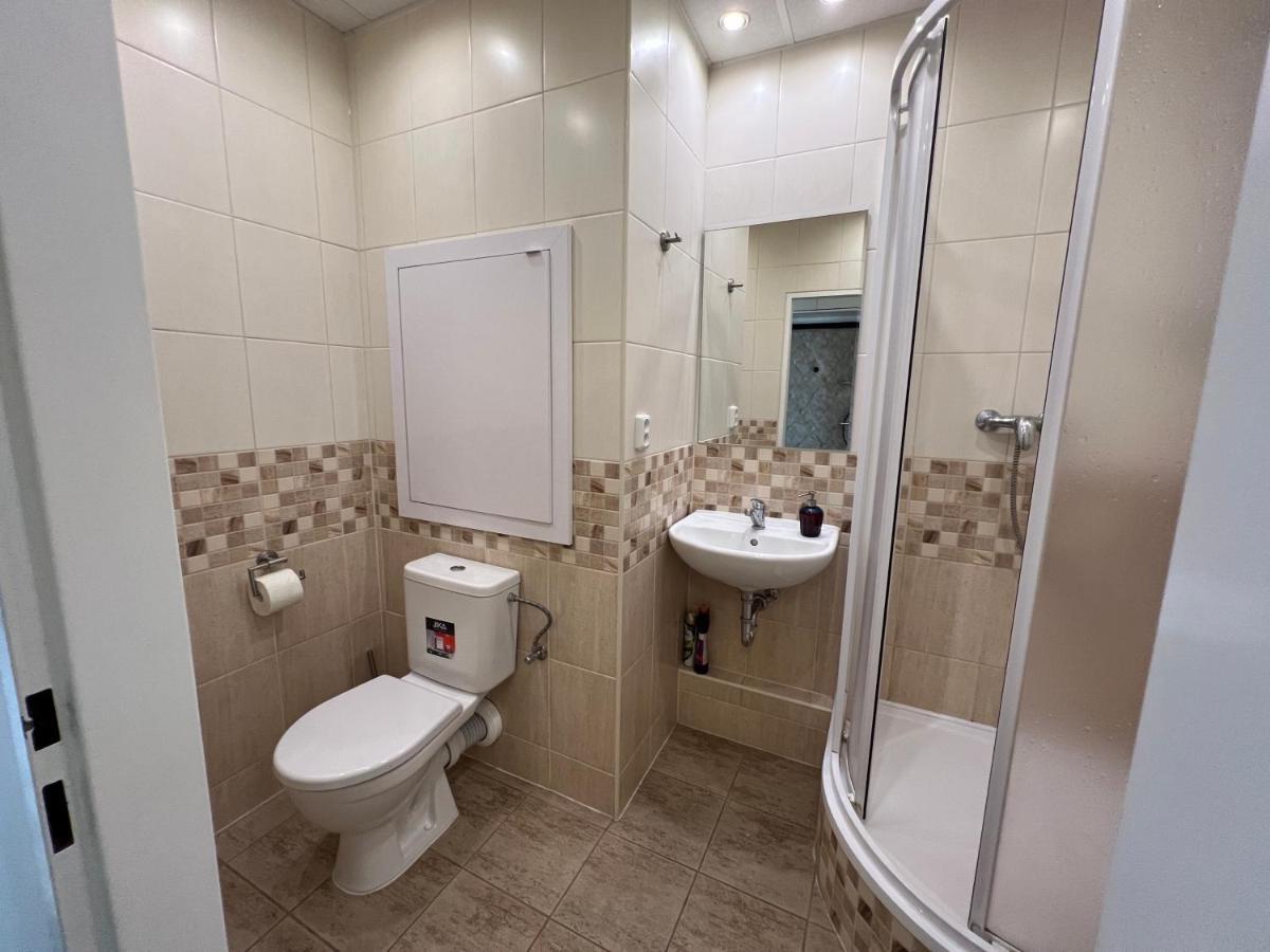 Apartment Alice Center Карлові Вари Екстер'єр фото