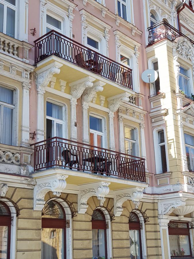 Apartment Alice Center Карлові Вари Екстер'єр фото